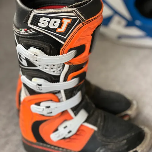 Gaerne SGJ Racing Boot Youth in size US 1