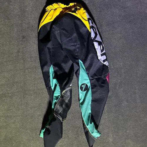 Seven Annex Pants 