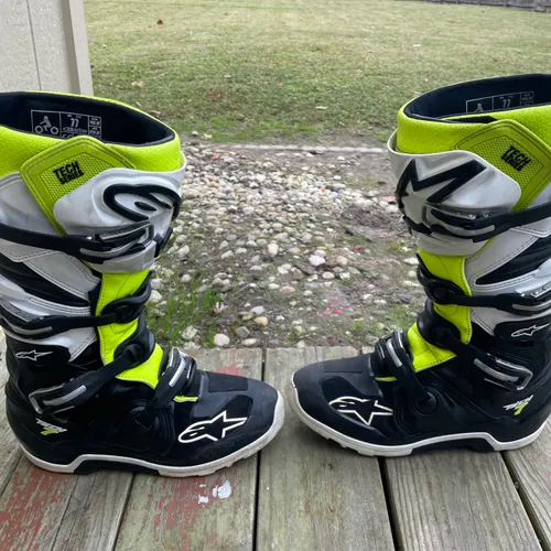 Alpinestars Tech 7 Boots Size 11