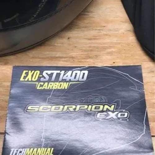 Scorpion Carbon EXO ST1400 Size Medium
