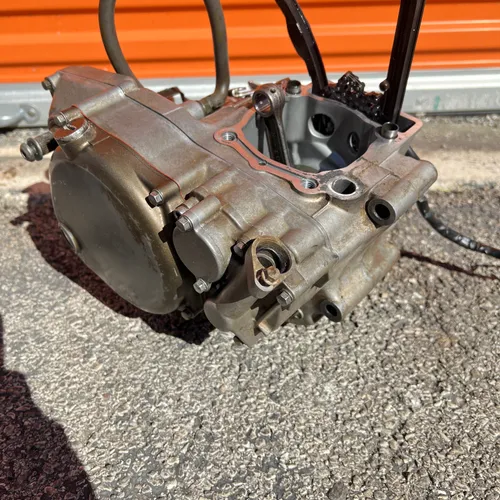 2006 Kawasaki Kx250f Bottom End Lower Engine Motor Read Desc
