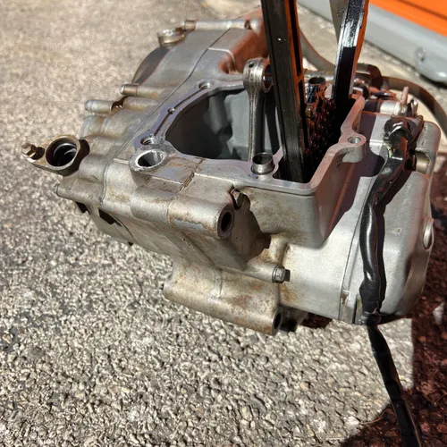 2006 Kawasaki Kx250f Bottom End Lower Engine Motor Read Desc