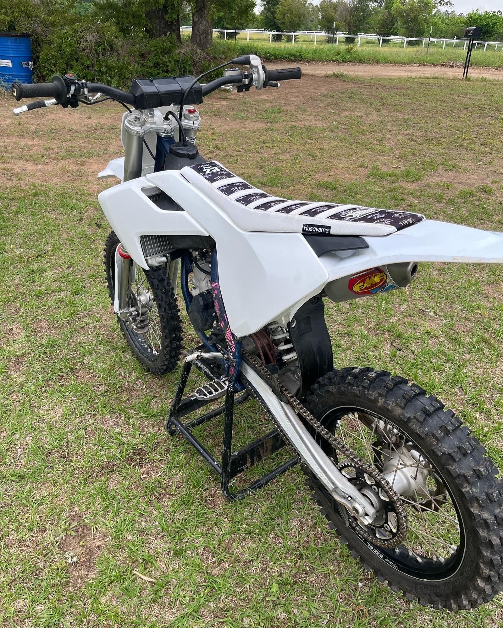 Husqvarna ee450 sales