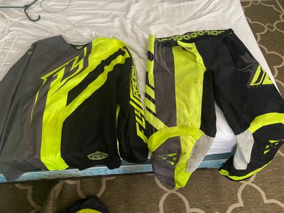 Fly Racing Apparel - Size XL