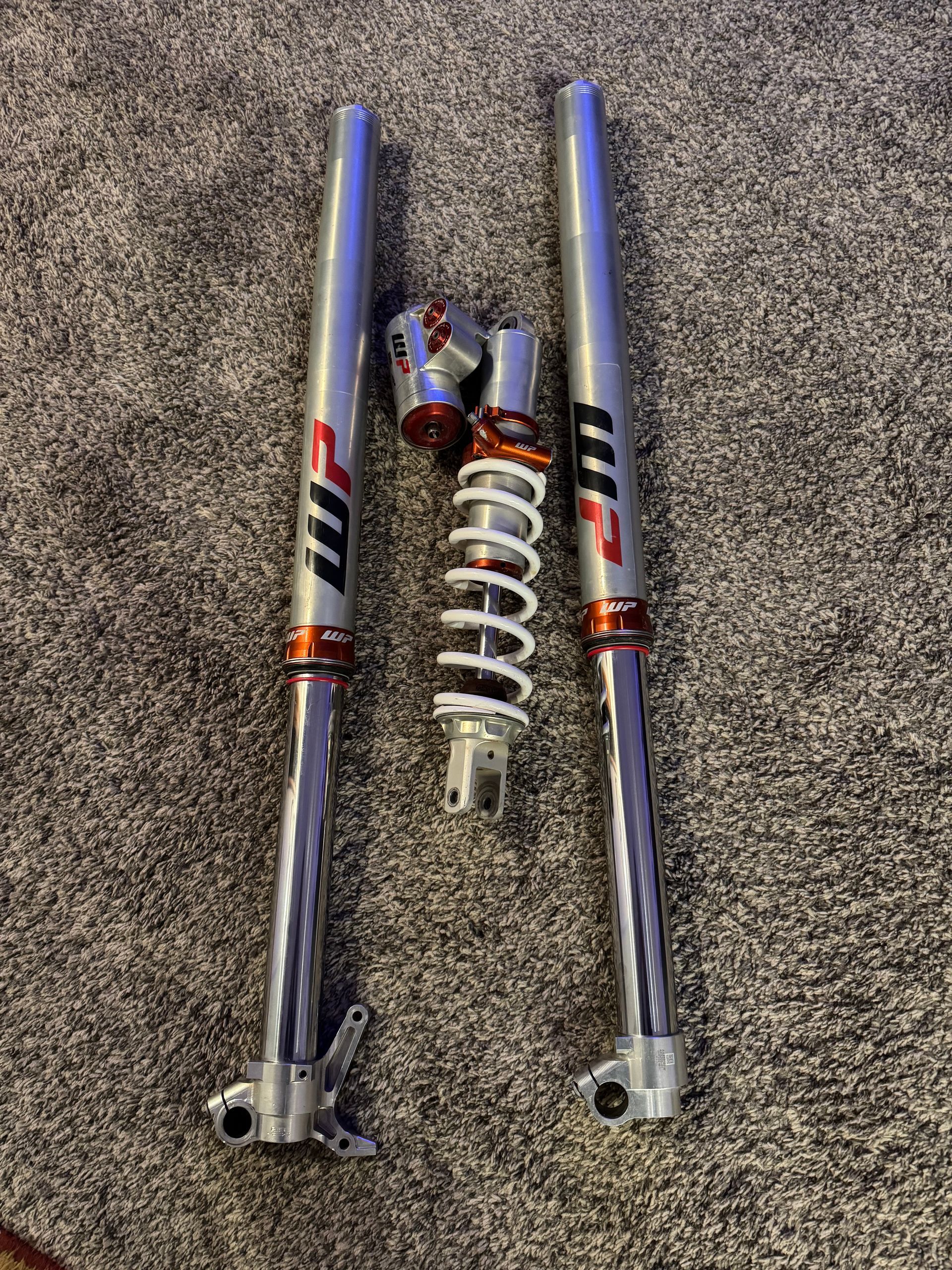 Wp Cone Valve Forks And Traxx Shock 