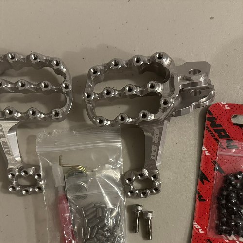 Fastway Ankle Saver Footpegs MCR Edition