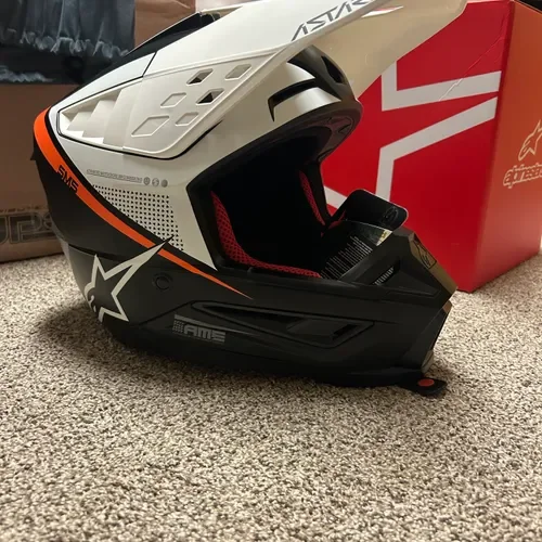 Brand New Alpinestar Sm5 Helmet (medium)