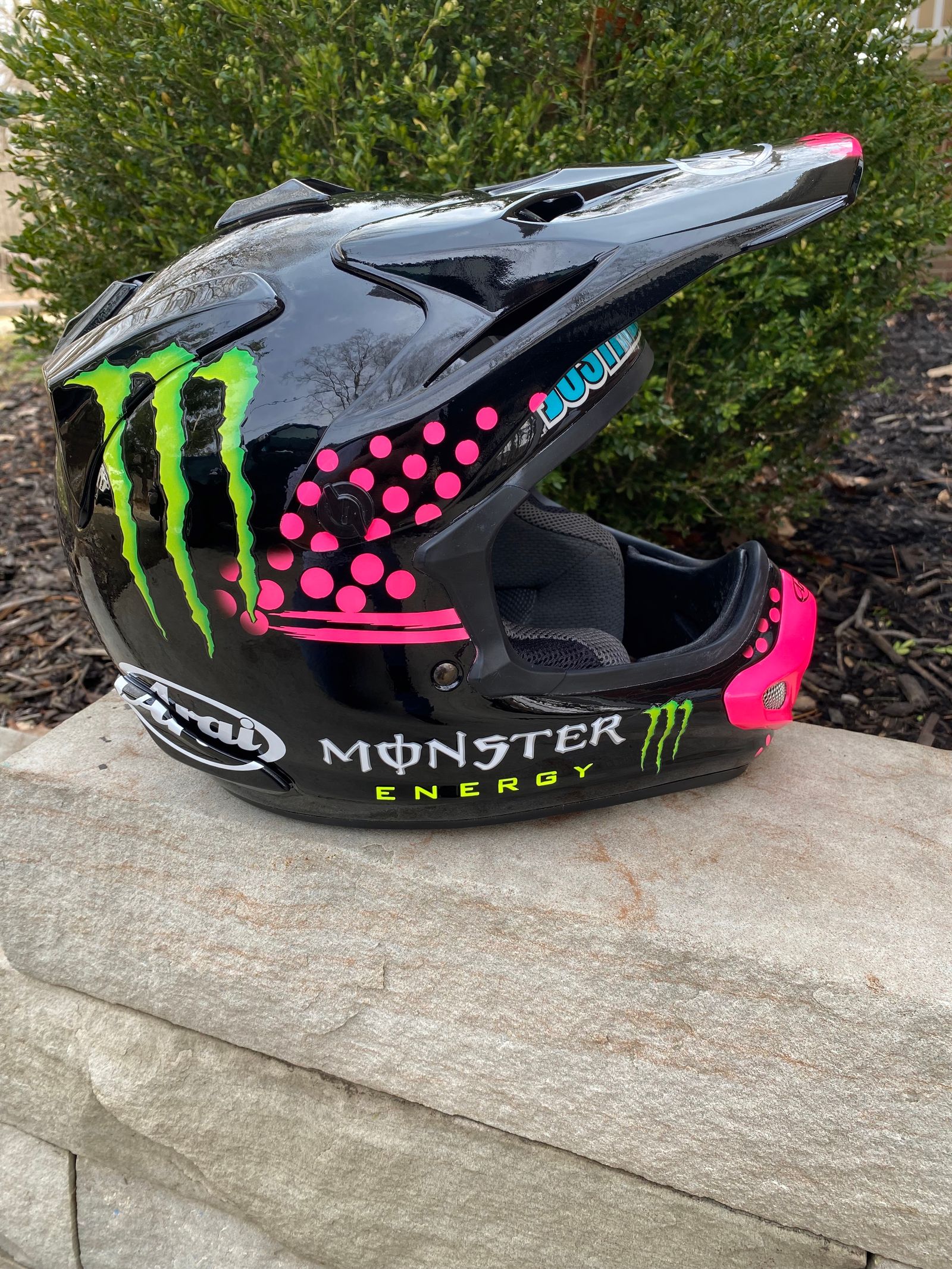 Barcia helmet sales