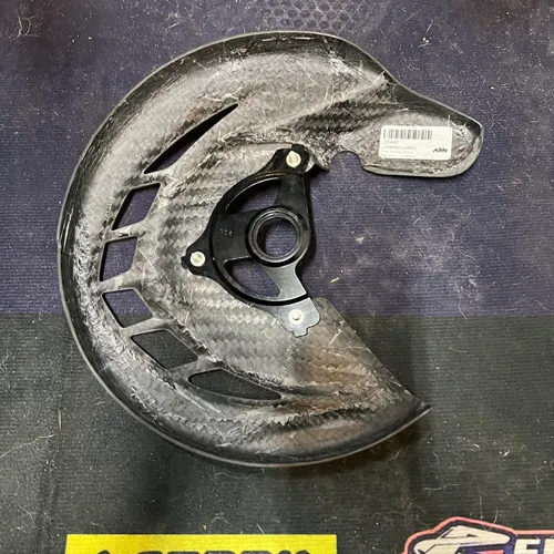 KTM CARBON FIBER ROTOR GUARD