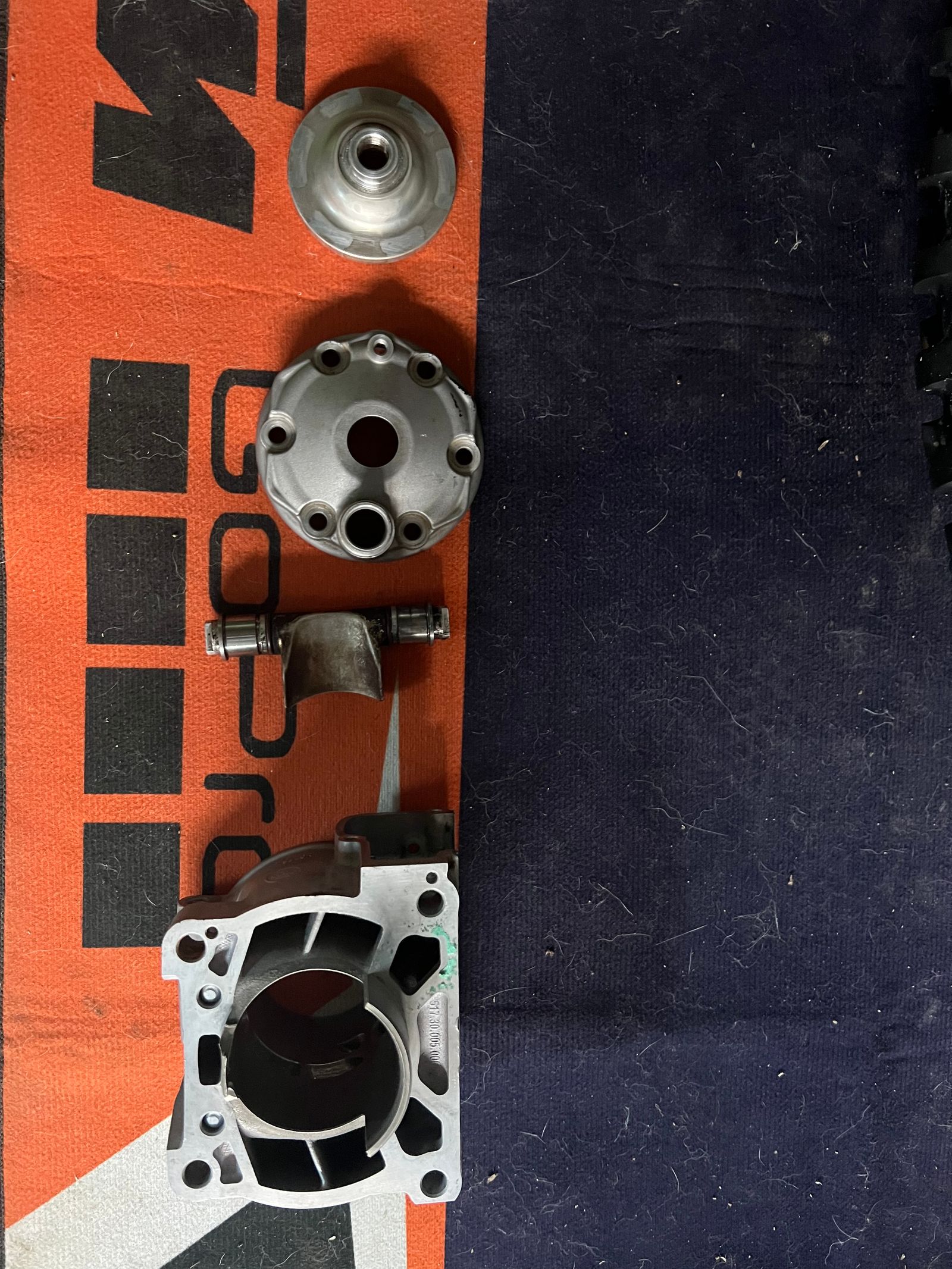 【ktmb82さま専用】 KTM 85SX Cylinder Jug, Head And Insert