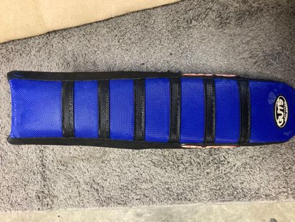 Guts Racing Tall Seat