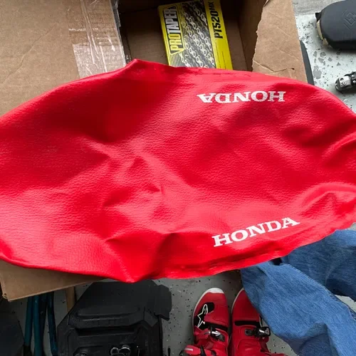 2022 Honda CRF110 Seat Cover