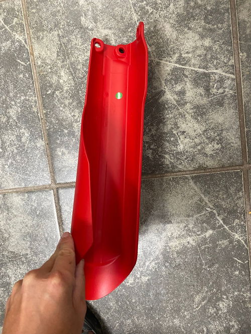 Left Fork Guard, Red, Gas Gas