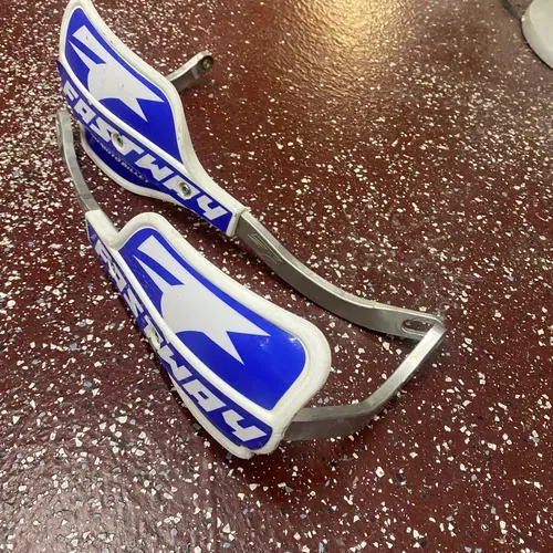 FASTWAY HANDGUARDS