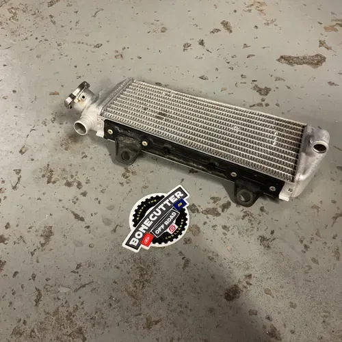 Right Radiator 2023 MC 250F