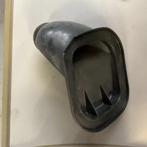 Airbox to carburetor boot