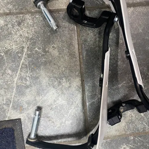 Enduro Engineering Full Wrap Handguards Used