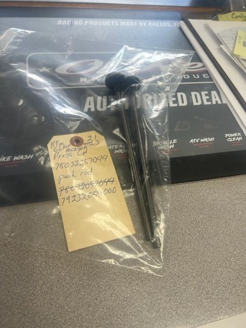  Clutch Push Rod and Throw out Bearing