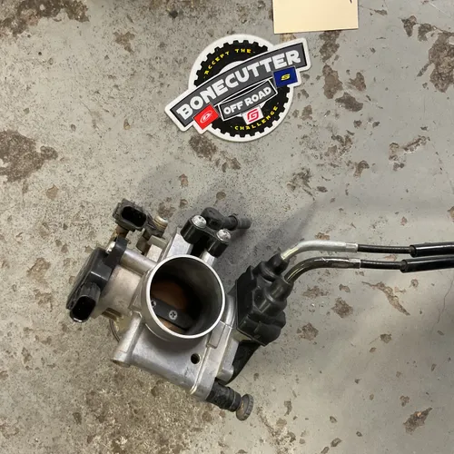 Carburetor and Throttle 2015 YZ 250Fx