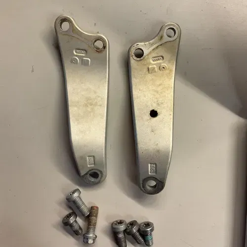 Motor mounts 