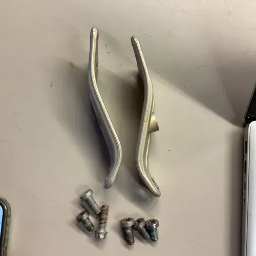 Motor mounts 