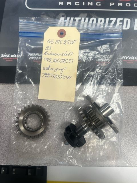 Balancer Shaft, Water Pump