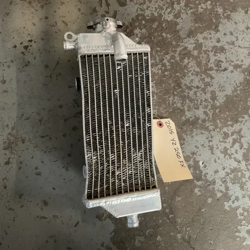 Right Radiator 2015 Yz250Fx