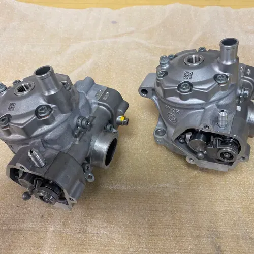 2023/24 Ktm Gas Gas Husqvarna Oem New Take Off Complete Cylinder 