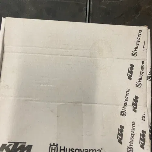 Brand New Bar Mounts Ktm