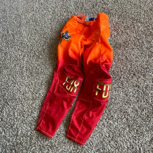 Fox Racing Youth Size 28 Limited Edition Inferno Red Pants