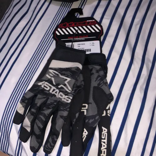 Alpinestars Gloves - Size XL