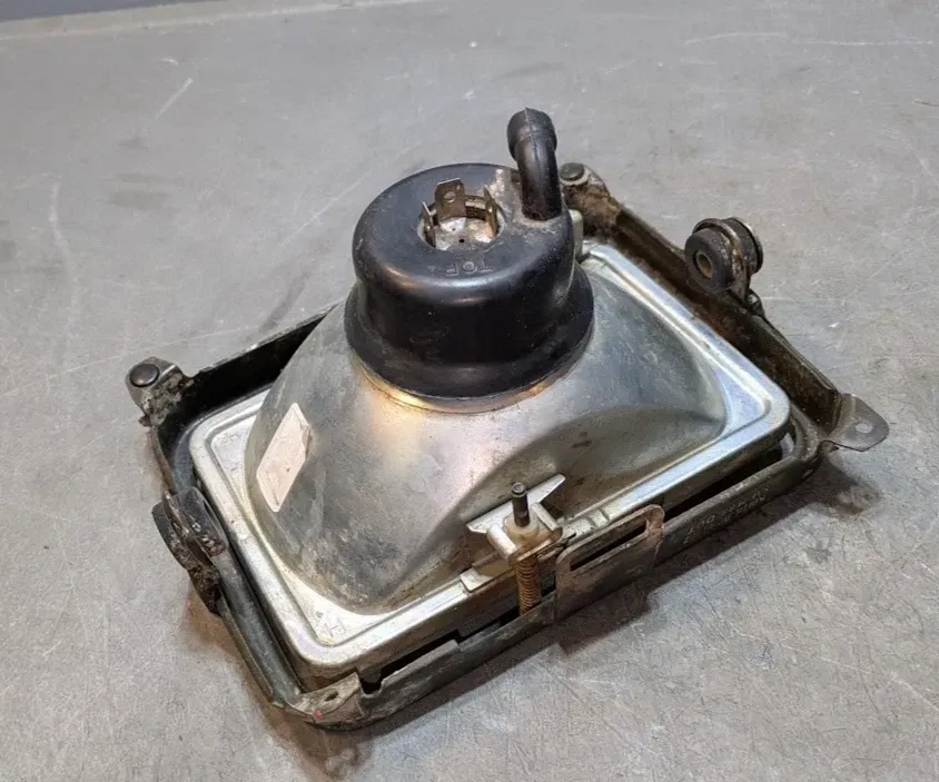 Yamaha XT350 Headlight Head Light