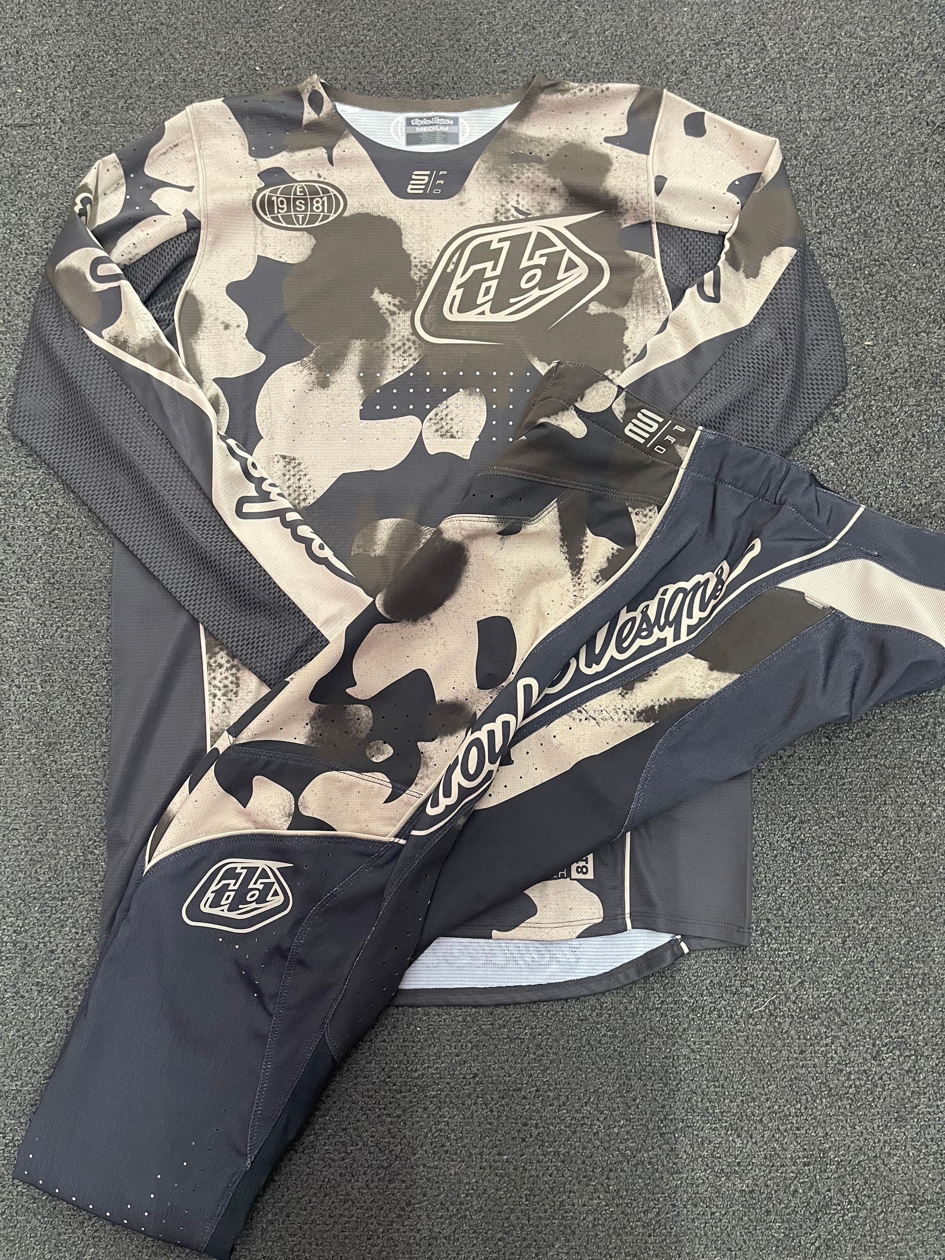 Troy Lee Se Pro Blotted Gear Combo - XL/34