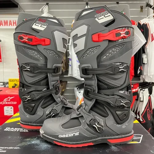 Gaerne SG 22 Boots Anthracite/Red