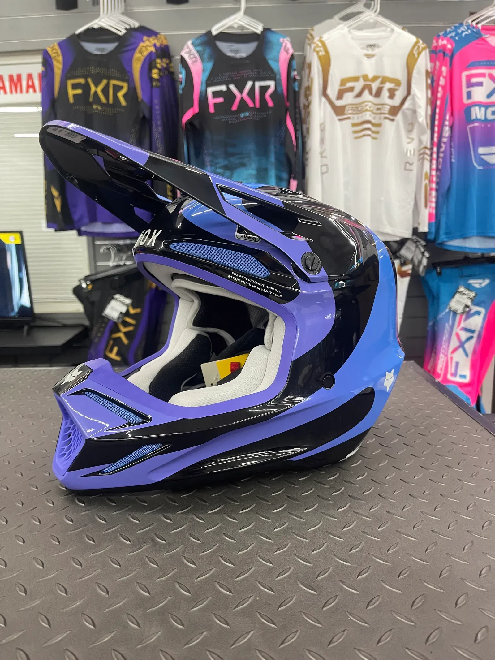 セキュリティ・セーフティ FOX V3 ANTI SCENE HELMET ELECTRIC BLUE M V3 Volatile Helmet