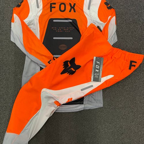 24' Fox Flex Air Magnetic Gear Combo Orange 