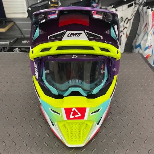 Leatt 8.5 Helmet Kit Neon - Large