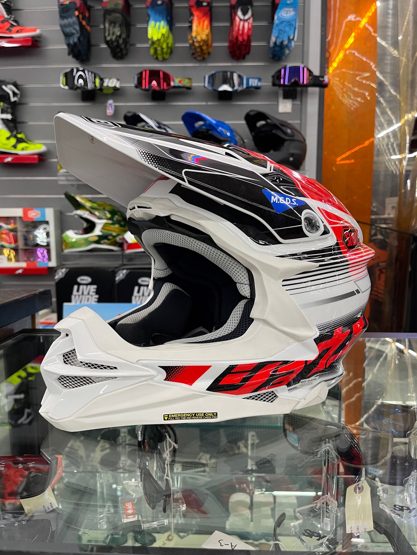 Shoei VFX EVO Zinger TC 1 Large