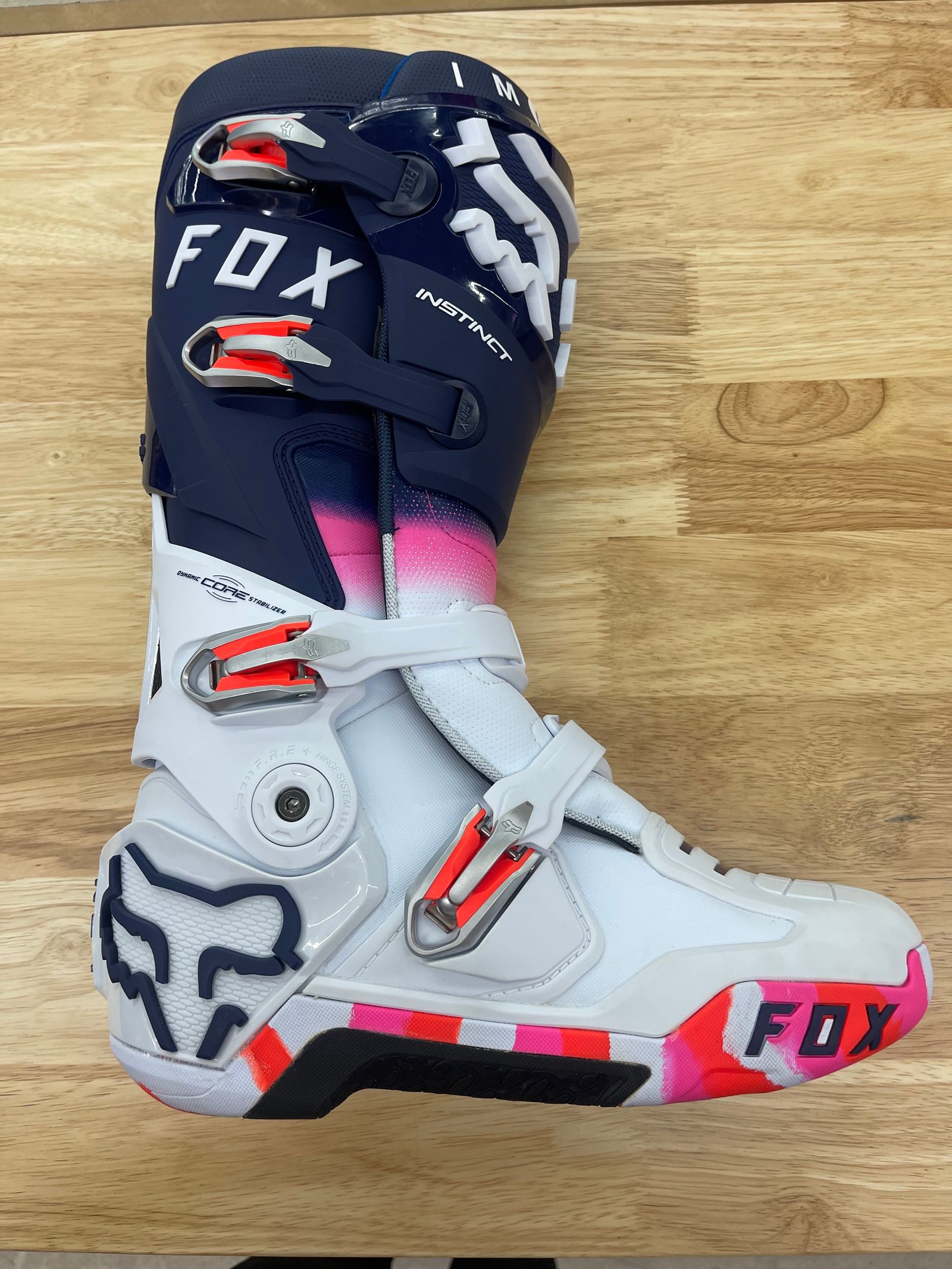 Fox instinct 216 hotsell