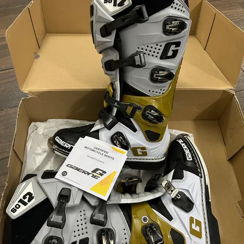 Gaerne SG12 Boots