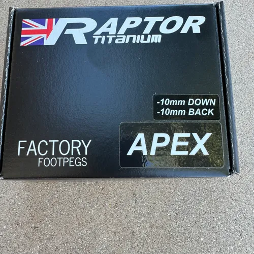 Raptor Titanium Foot Pegs