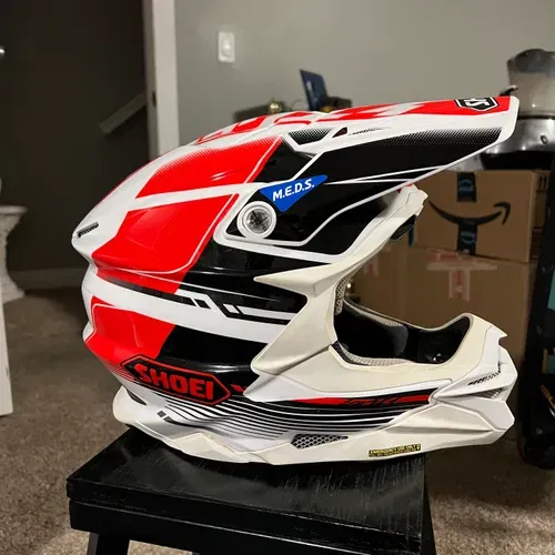 Shoei VFX-Evo Helmets - Size XL | MX Locker