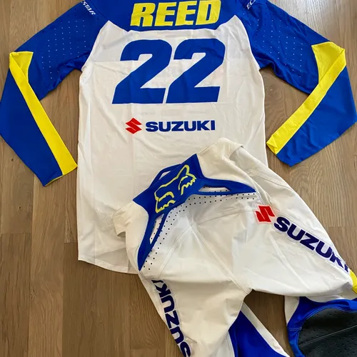 Chad Reed Suzuki Fox Racing Jersey And Pants