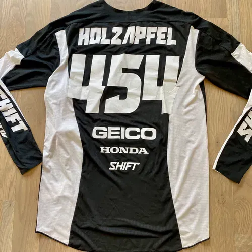 Holzapfel Geico Honda Shift Jersey