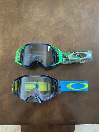 Oakley Airbrakes