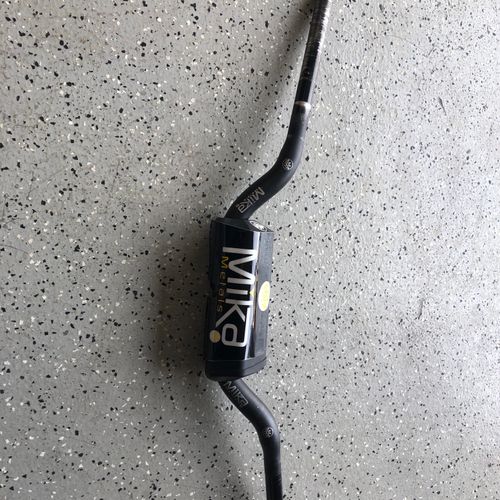 Mika Raw Series MC Bend Fat Bar