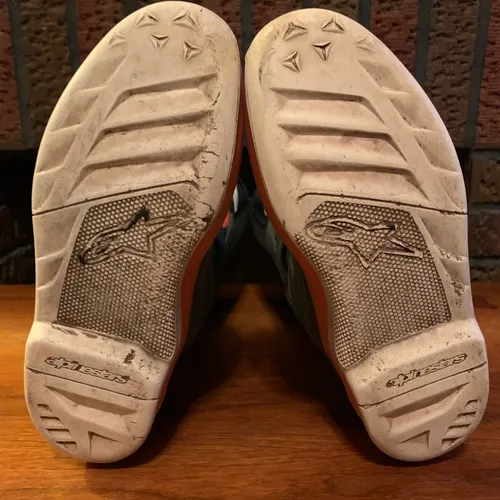 Alpinestars Tech 7s  - Size 6