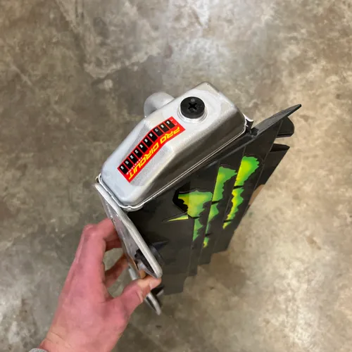 Left Sode Radiator 2019 Kawasaki KX250F