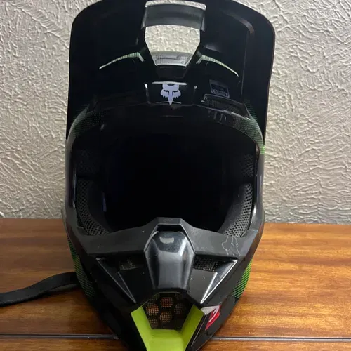 Fox Racing | V1 TAYZER HELMET