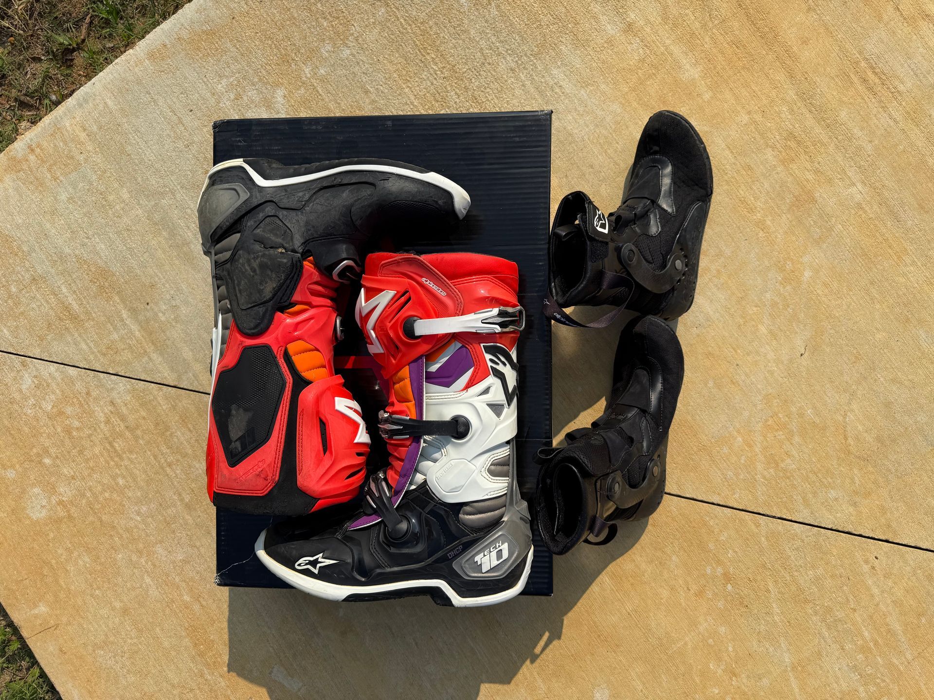 Tec 10 Boots Size 9